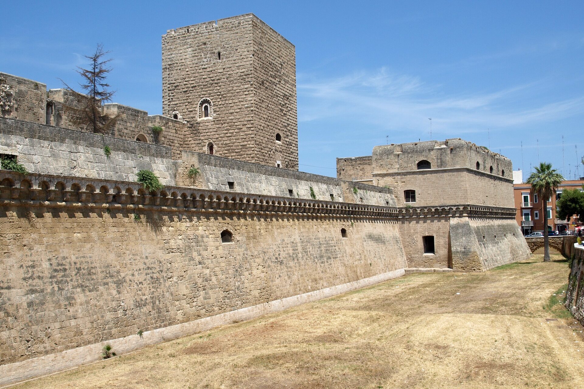 bari-castle