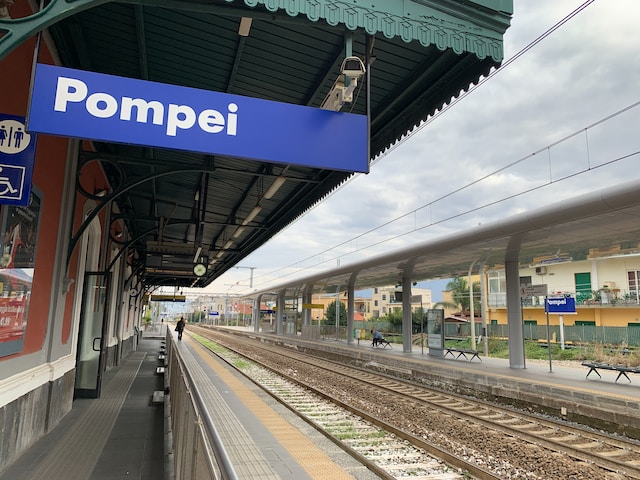 pompei-train pompei-train