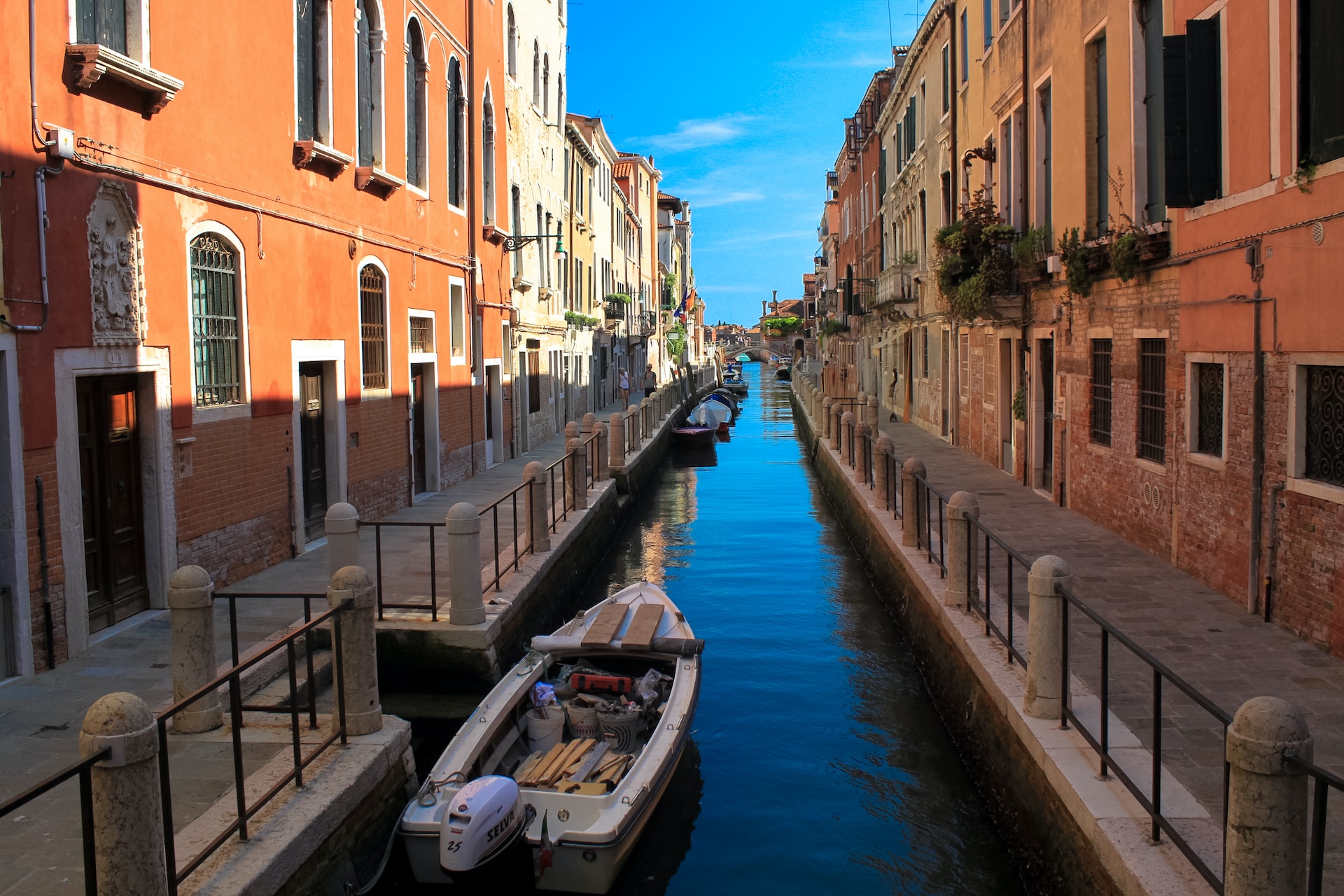 venice-backstreet