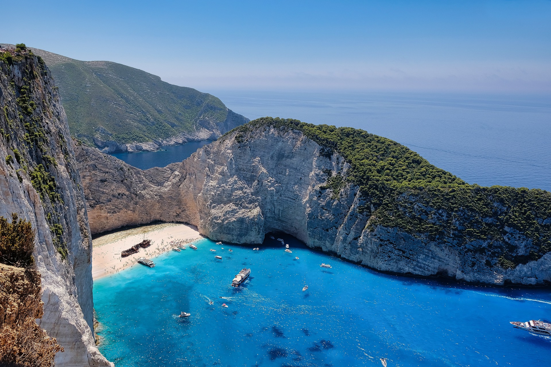 shipwreck-beach