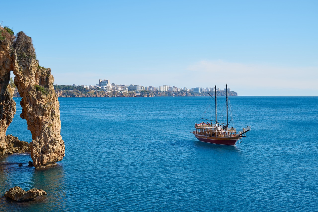 antalya-boat