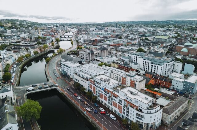 cork-view