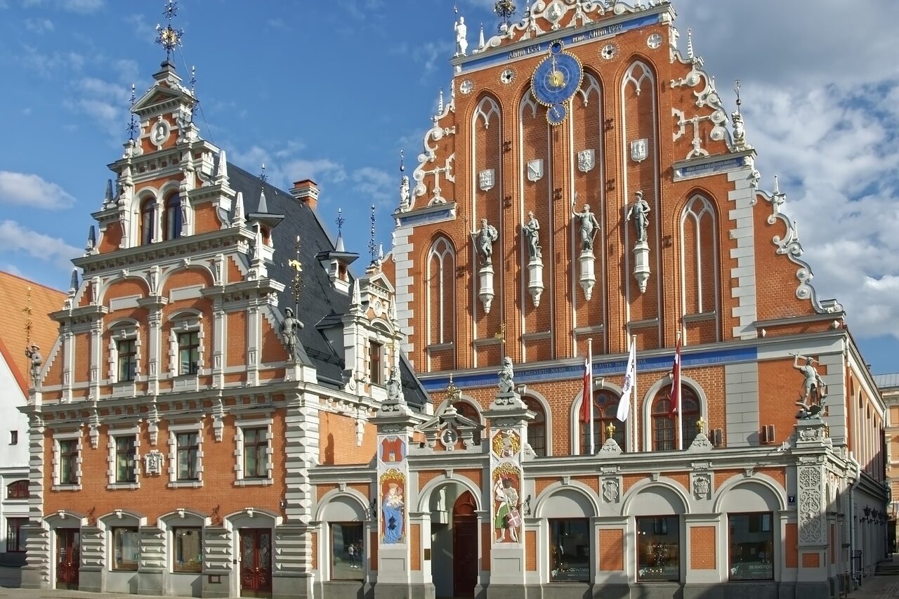 house-of-the-blackheads