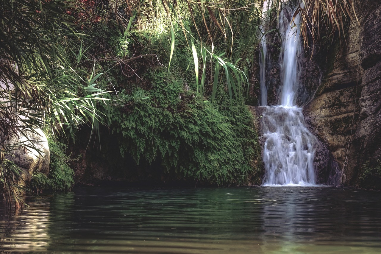 waterfall-stock