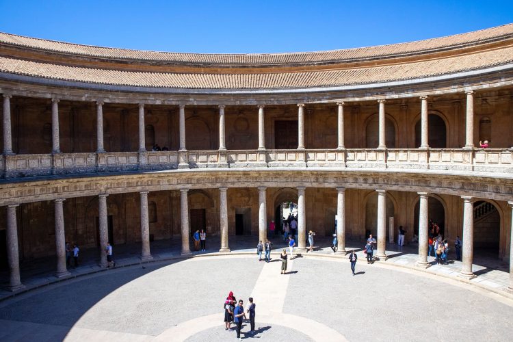 alhambra-inside