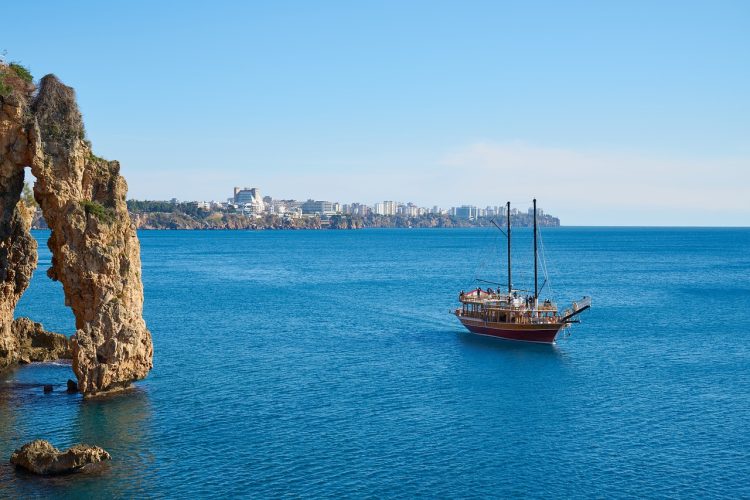antalya-boat