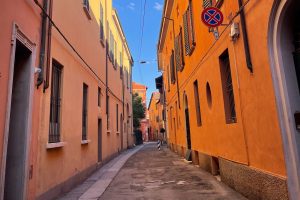bologna-old-town