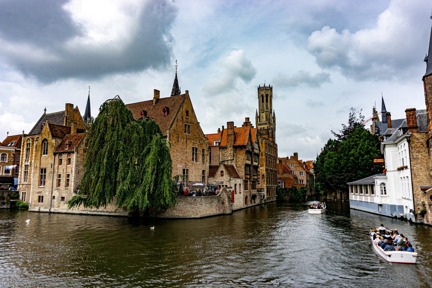 bruges-river-cruise