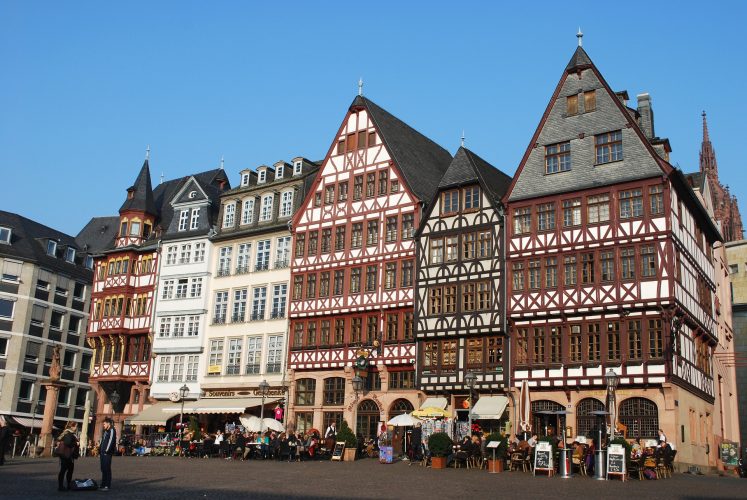 frankfurt-old-town