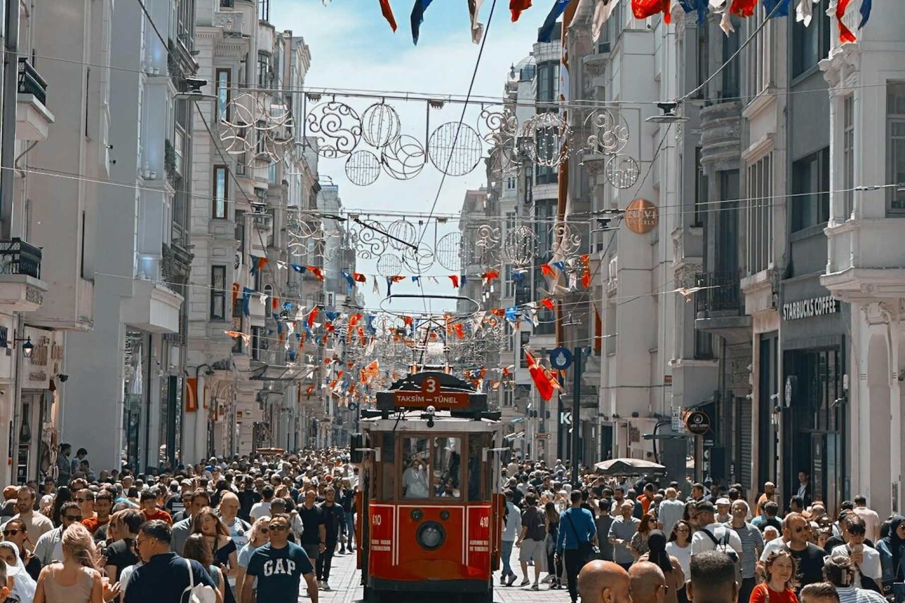 istiklal-street