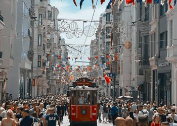 istiklal-street