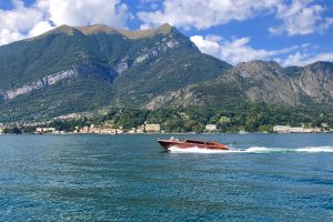 lake-como-boat