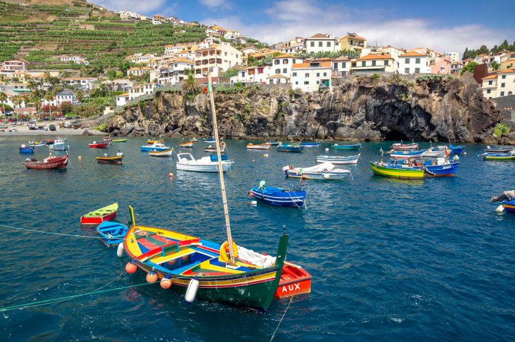 madeira-boats