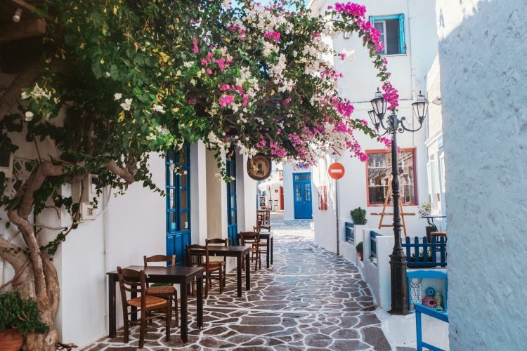 milos-town