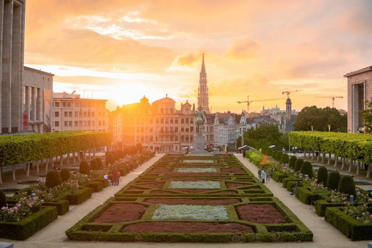 night-mont-des-arts