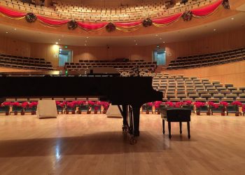 piano-music-hall