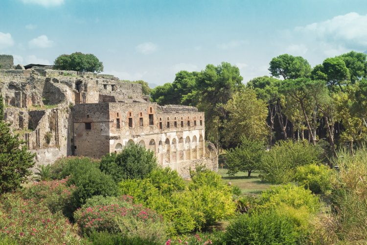 pompeii-ruins