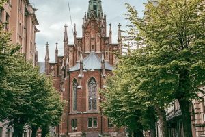 riga-st-peters-church
