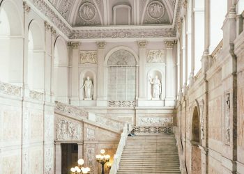 royal-palace-of-naples