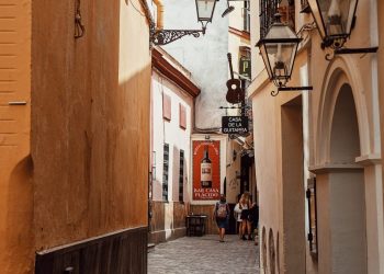 seville-old-town