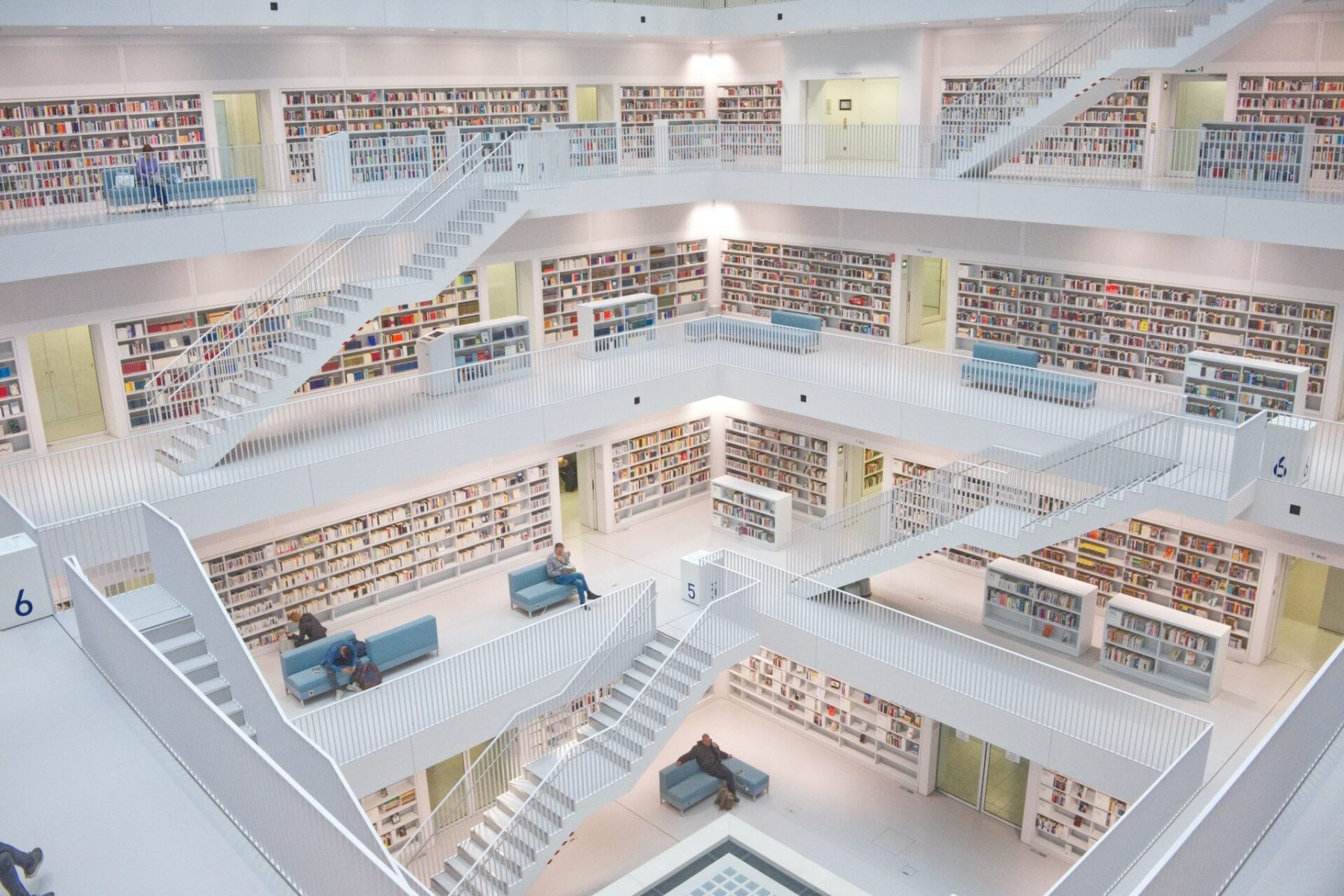 stuttgard-library