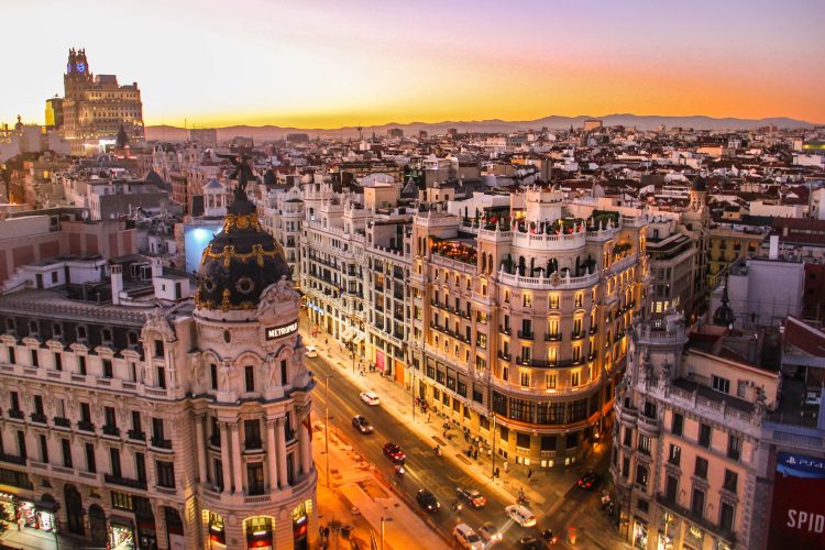 sunset-gran-via