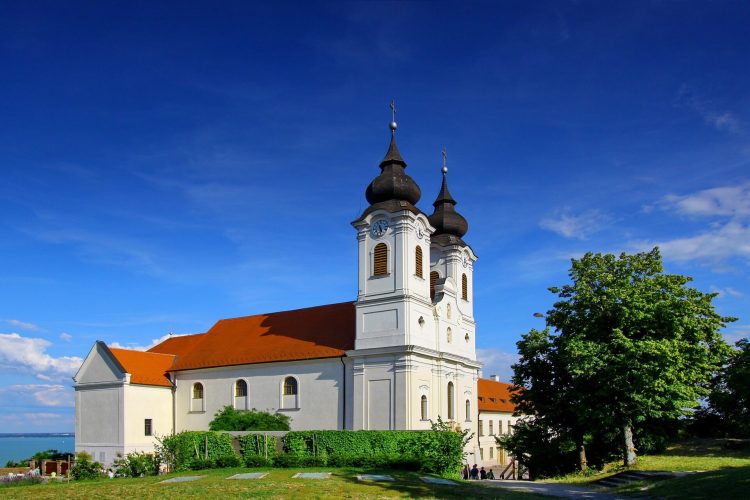 tihany-architecture