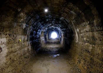 tunnel